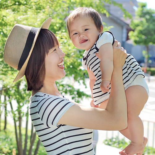 お母さんと赤ちゃん